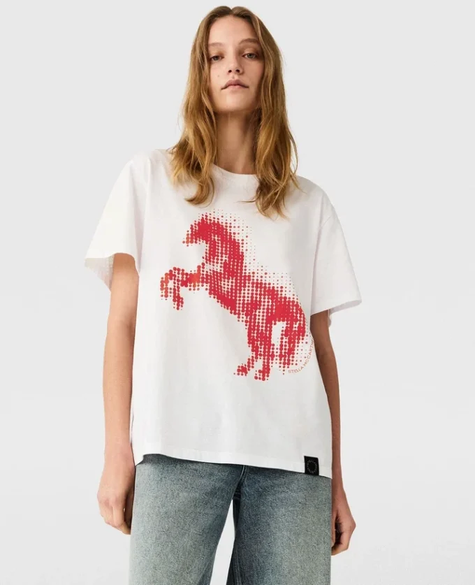 Airbrushed Horse Graphic T-Shirt Airbrushed Horse Graphic T-Shirt