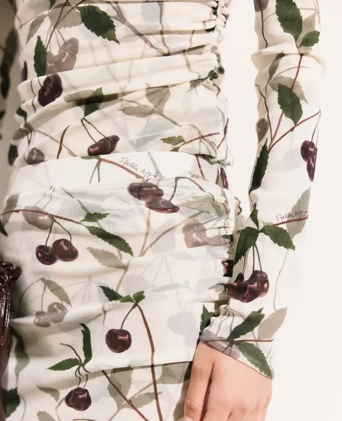 Cherry Print Midi Skirt Cherry Print Midi Skirt