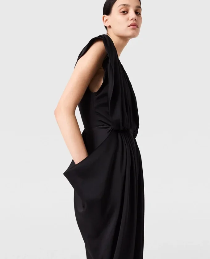 Deep V-Neck Shoulder Pad Pleated Jumpsuit Deep V-Neck Shoulder Pad Pleated Jumpsuit