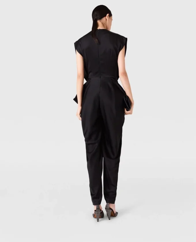 Deep V-Neck Shoulder Pad Pleated Jumpsuit Deep V-Neck Shoulder Pad Pleated Jumpsuit