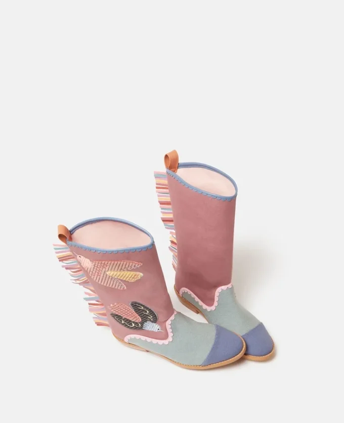 Dove Embroidered Western Boots Dove Embroidered Western Boots