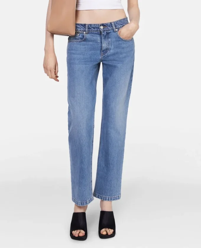 Falabella Chain Light Wash Cropped Jeans