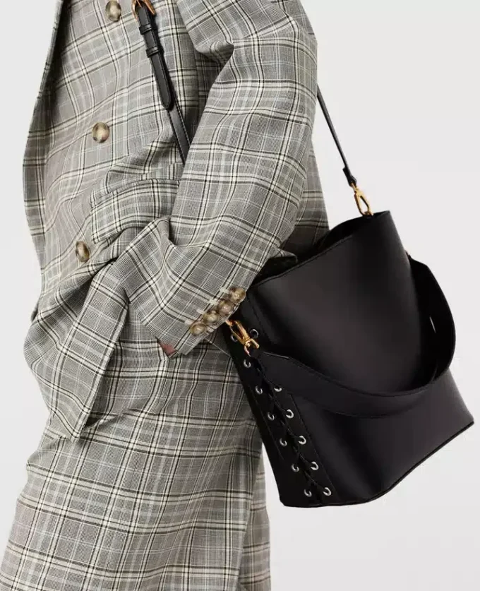Frayme Bucket Tote Bag Frayme Bucket Tote Bag