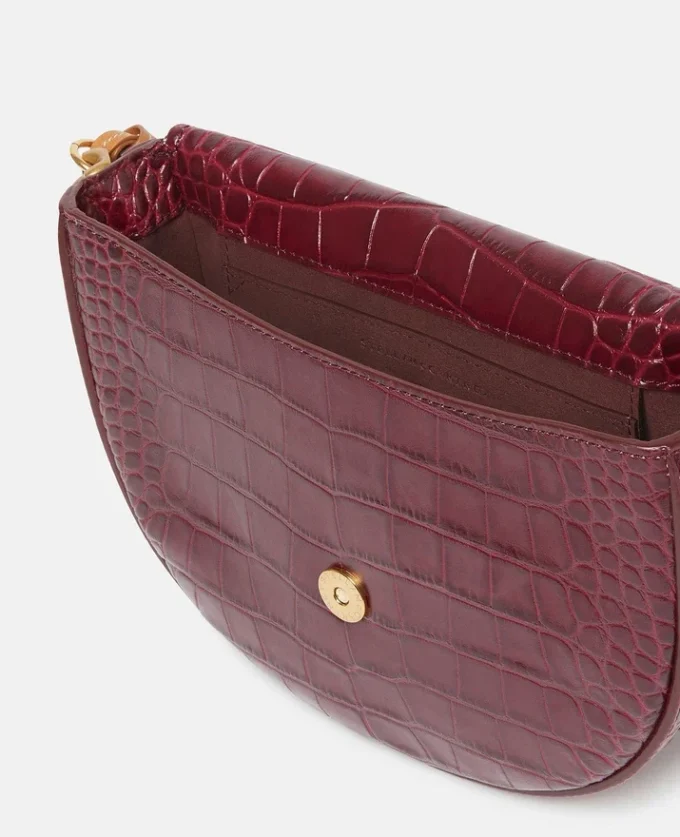Frayme Croc-Effect Embossed Medium Flap Shoulder Bag Frayme Croc-Effect Embossed Medium Flap Shoulder Bag