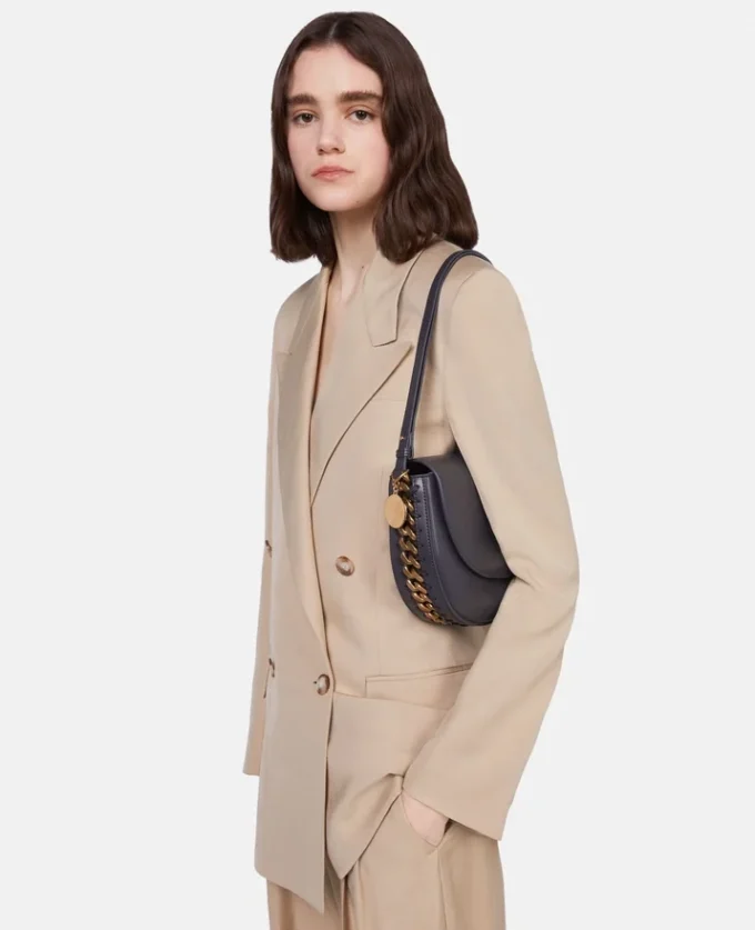 Frayme Medium Flap Shoulder Bag Frayme Medium Flap Shoulder Bag