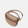 Frayme Ryder Medium Flap Shoulder Bag Frayme Ryder Medium Flap Shoulder Bag