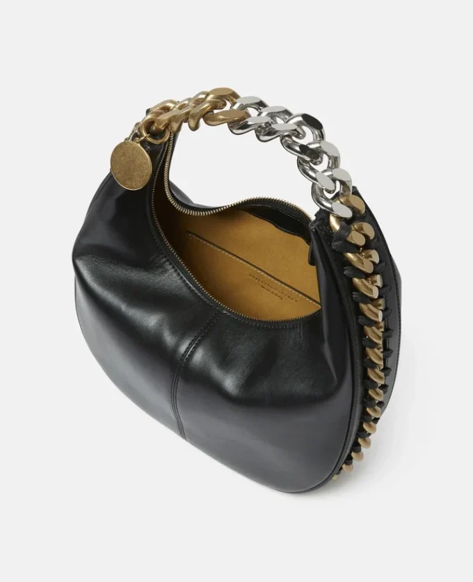 Frayme Small Zipped Shoulder Bag Frayme Small Zipped Shoulder Bag