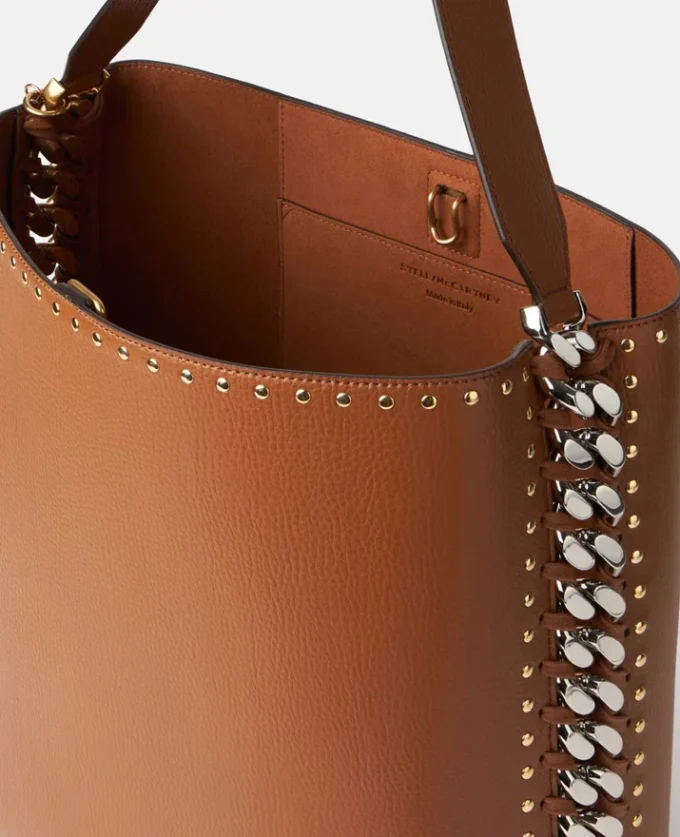 Frayme Studded Grainy Alter Mat Tote Bag Frayme Studded Grainy Alter Mat Tote Bag