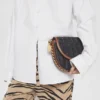 Frayme Woven Raffia Medium Flap Shoulder Bag Frayme Woven Raffia Medium Flap Shoulder Bag