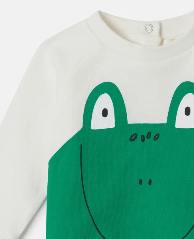 Frog Graphic Long-Sleeve T-Shirt Frog Graphic Long-Sleeve T-Shirt