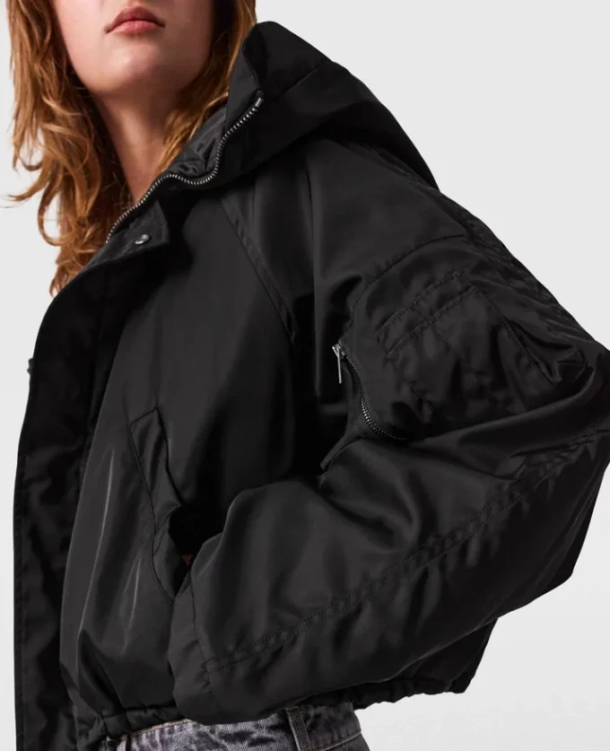 High-Neck Long-Sleeve Jacket High-Neck Long-Sleeve Jacket