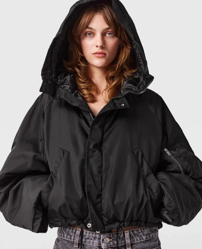 High-Neck Long-Sleeve Jacket High-Neck Long-Sleeve Jacket
