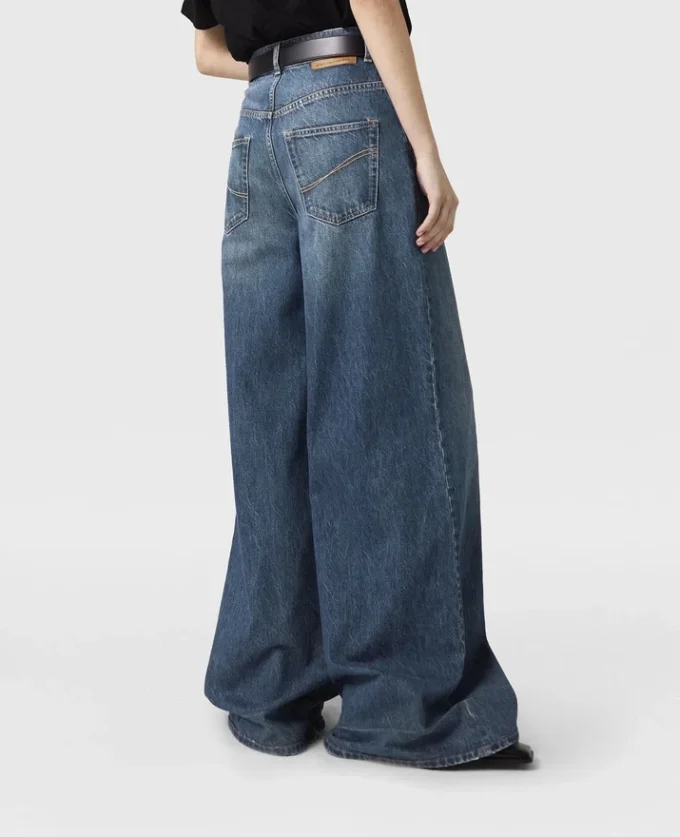 High-Rise Straight Leg Denim Jeans High-Rise Straight Leg Denim Jeans