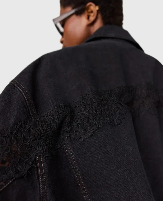 Lace-Insert Paneled Denim Jacket Lace-Insert Paneled Denim Jacket