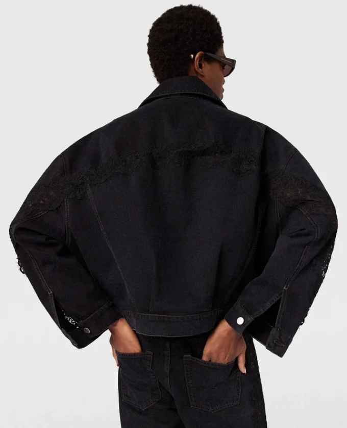 Lace-Insert Paneled Denim Jacket Lace-Insert Paneled Denim Jacket