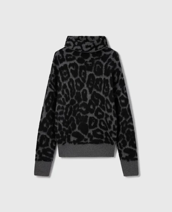 Leopard Jacquard Turtleneck Sweater Leopard Jacquard Turtleneck Sweater