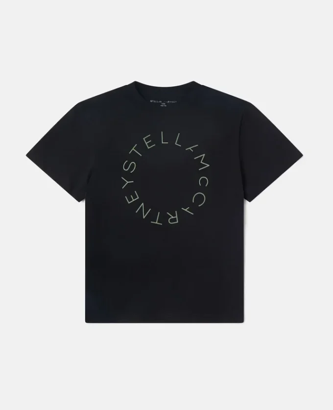 Logo Graphic T-Shirt Logo Graphic T-Shirt