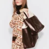 Logo Plush-Lined Crossbody Tote Bag Logo Plush-Lined Crossbody Tote Bag