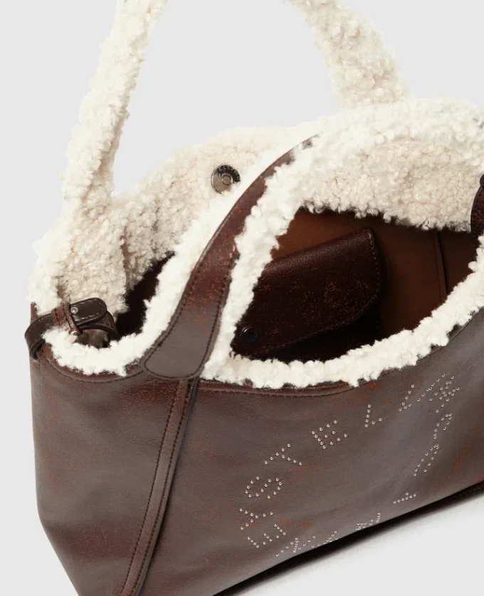 Logo Plush-Lined Crossbody Tote Bag Logo Plush-Lined Crossbody Tote Bag