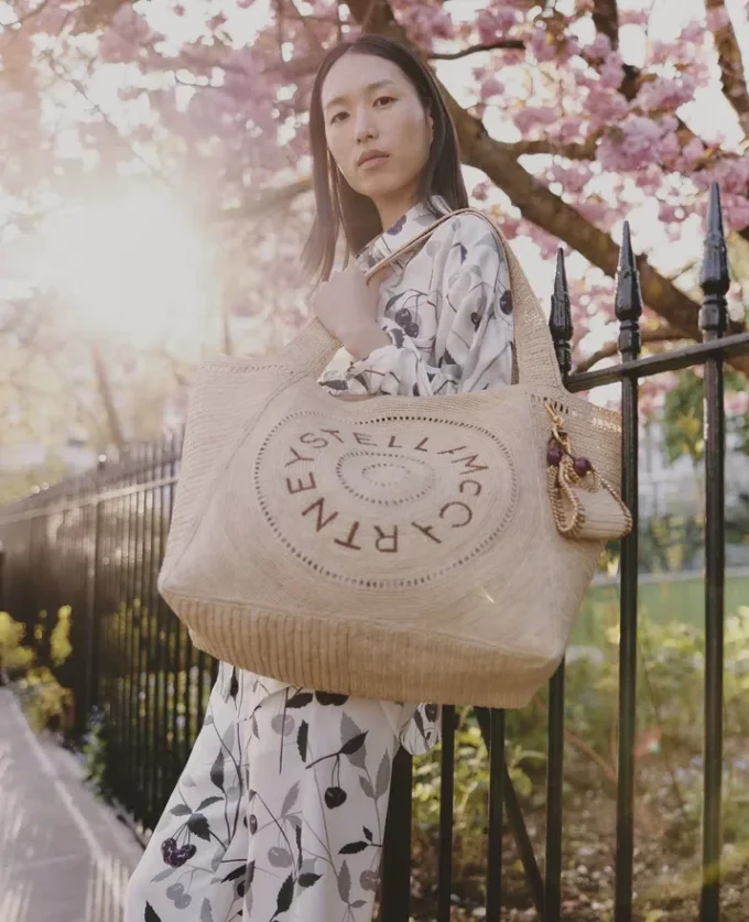 Logo Raffia Large Tote Bag Logo Raffia Large Tote Bag