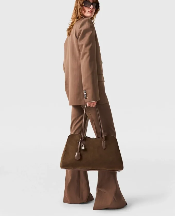 Mid-Rise Botcut Trousers Mid-Rise Botcut Trousers