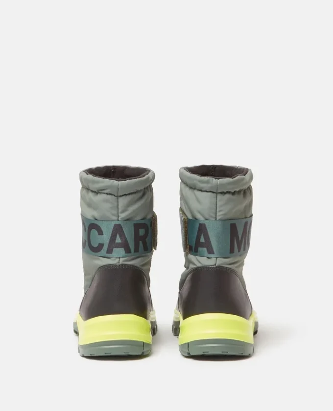 Moniker Tape Snow Boots Moniker Tape Snow Boots