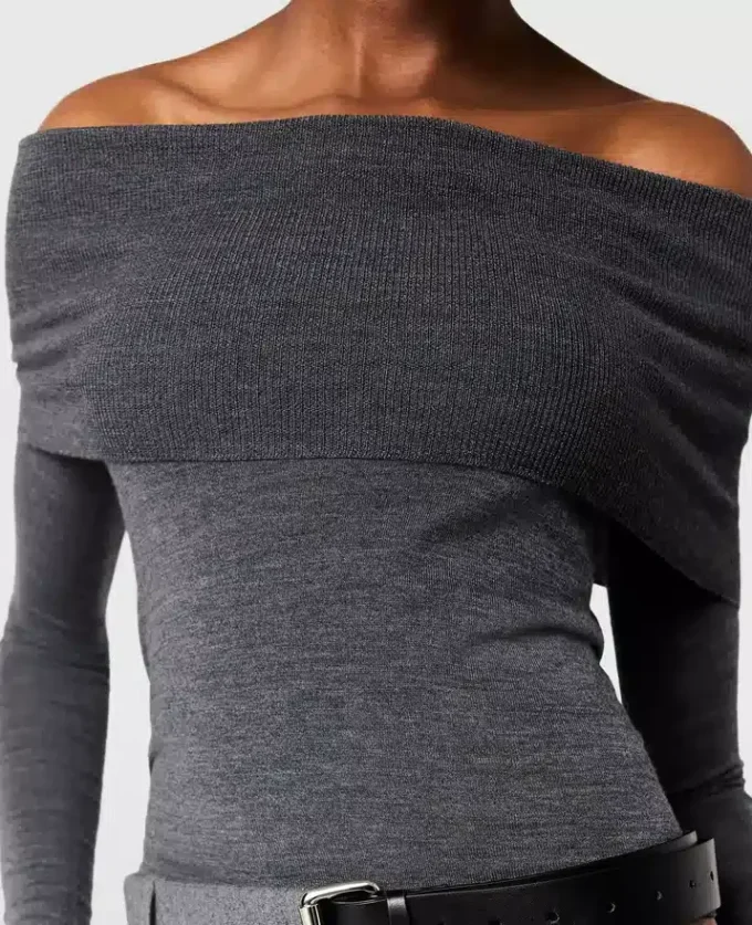 Off-Shoulder Long-Sleeve Jumper Off-Shoulder Long-Sleeve Jumper
