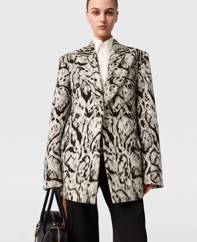 Slim-Fit Double-Breasted Cloud Leopard Blazer Slim-Fit Double-Breasted Cloud Leopard Blazer