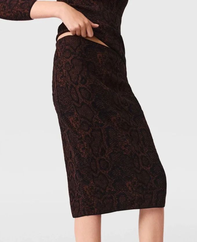 Snake Print Knit Midi Skirt Snake Print Knit Midi Skirt