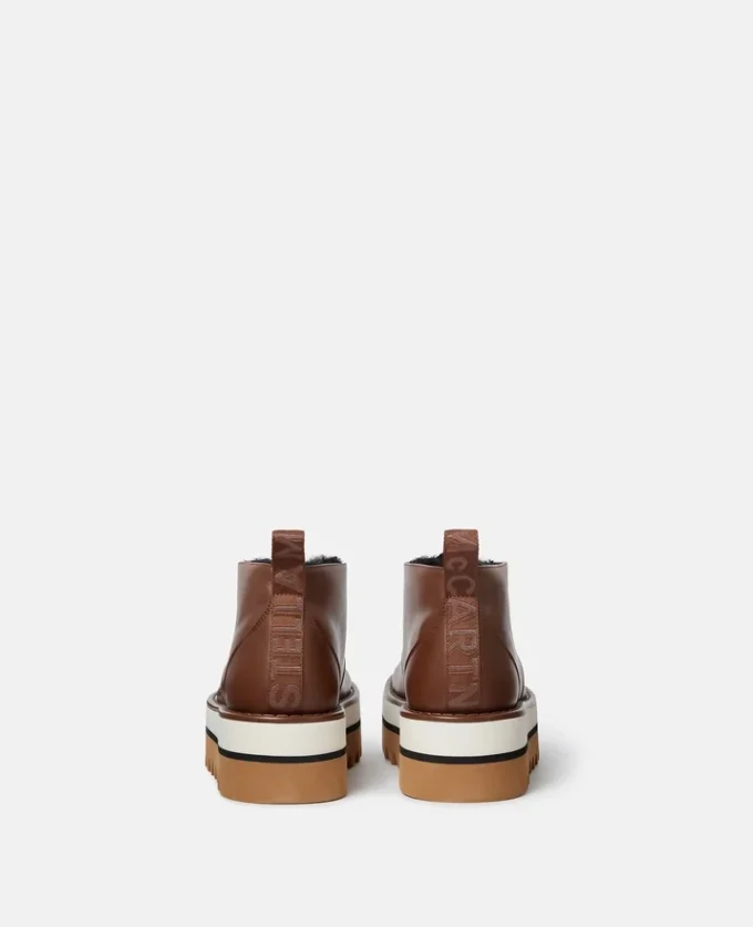 Sneak-Elyse Plush Teddy-Lined Desert Boots Sneak-Elyse Plush Teddy-Lined Desert Boots