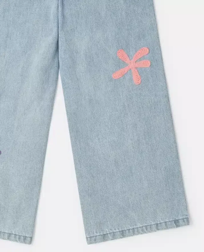 SpongeBob Graphic Denim Jeans SpongeBob Graphic Denim Jeans