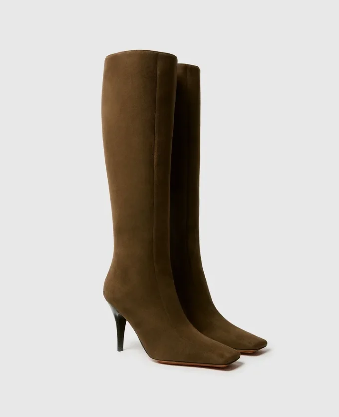 Square-Toe Suede Knee-High Stiletto Boots Square-Toe Suede Knee-High Stiletto Boots