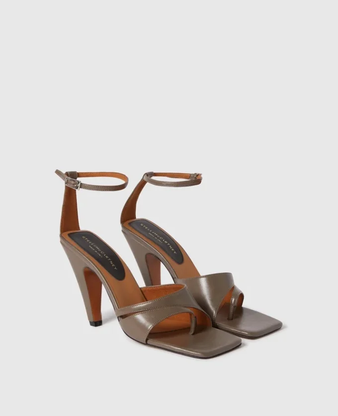 Stella Spur Heeled Pump Stella Spur Heeled Pump