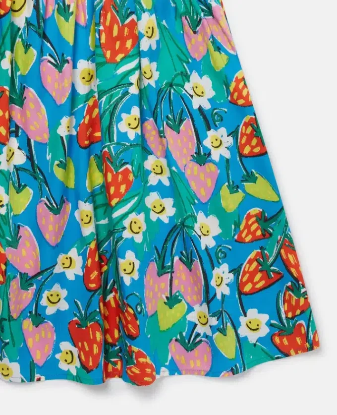 Strawberry Print Sleeveless Dress Strawberry Print Sleeveless Dress
