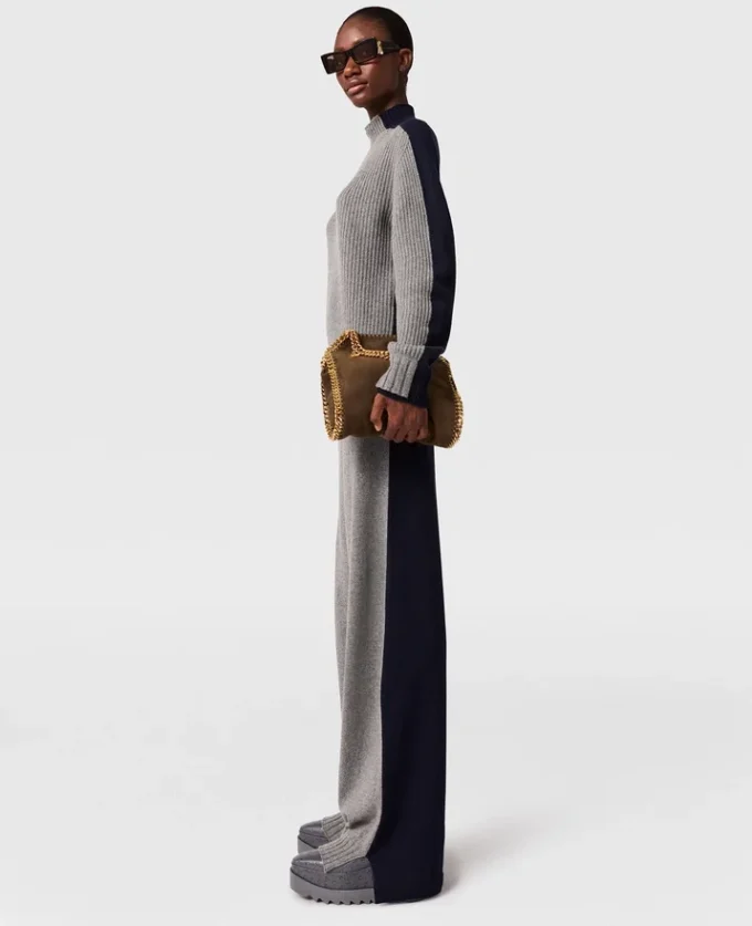Wide-Leg Contrast Panel Trousers Wide-Leg Contrast Panel Trousers