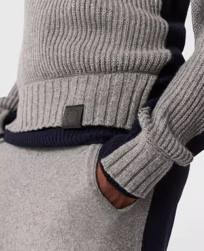 Turtleneck Contrast Panel Jumper Turtleneck Contrast Panel Jumper