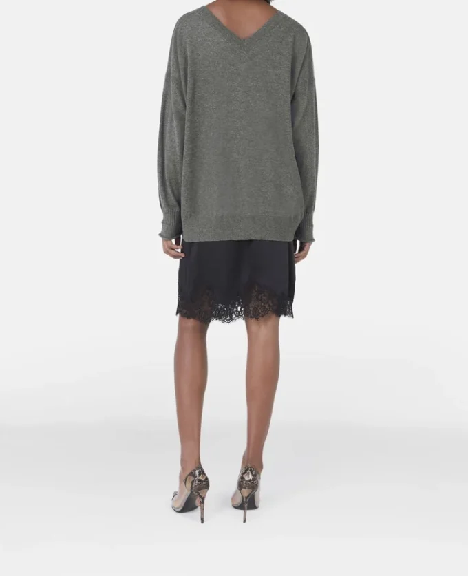 V-Neck Long Sleeved Sweater V-Neck Long Sleeved Sweater