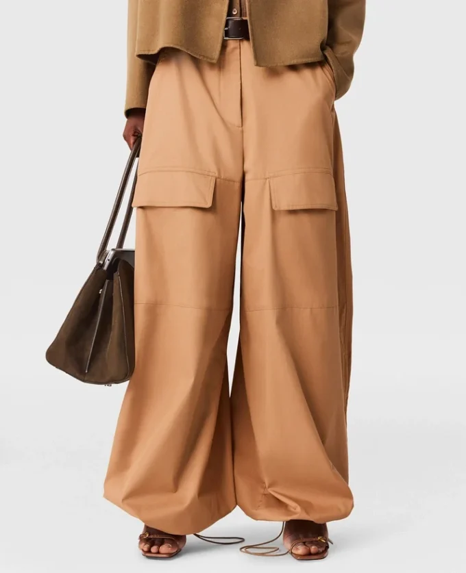 Wide-Leg Cargo Trousers Wide-Leg Cargo Trousers