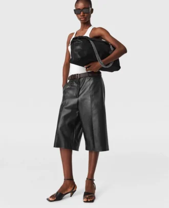 Wide-Leg Vegan Bermuda Shorts Wide-Leg Vegan Bermuda Shorts